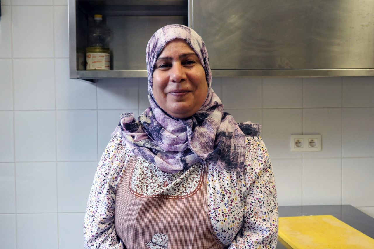 Fourad in de leskeuken van Koken en Nederlands